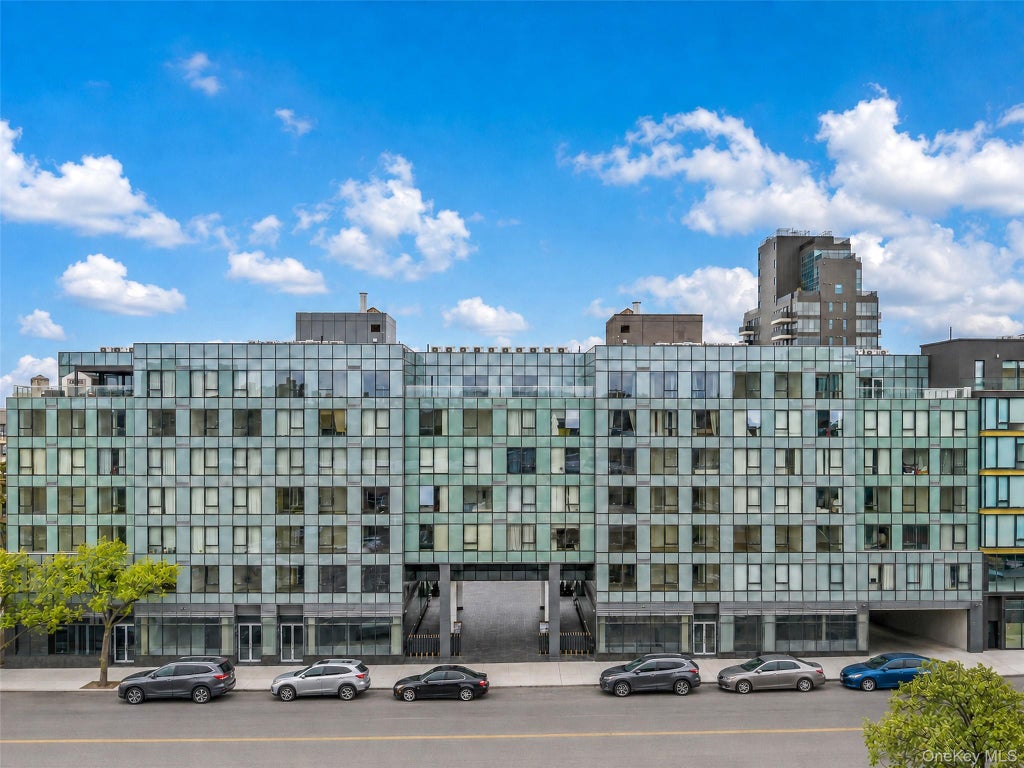 Photo of 14449 Northern Boulevard #608, Flushing, NY 11354 (MLS # 1047085)