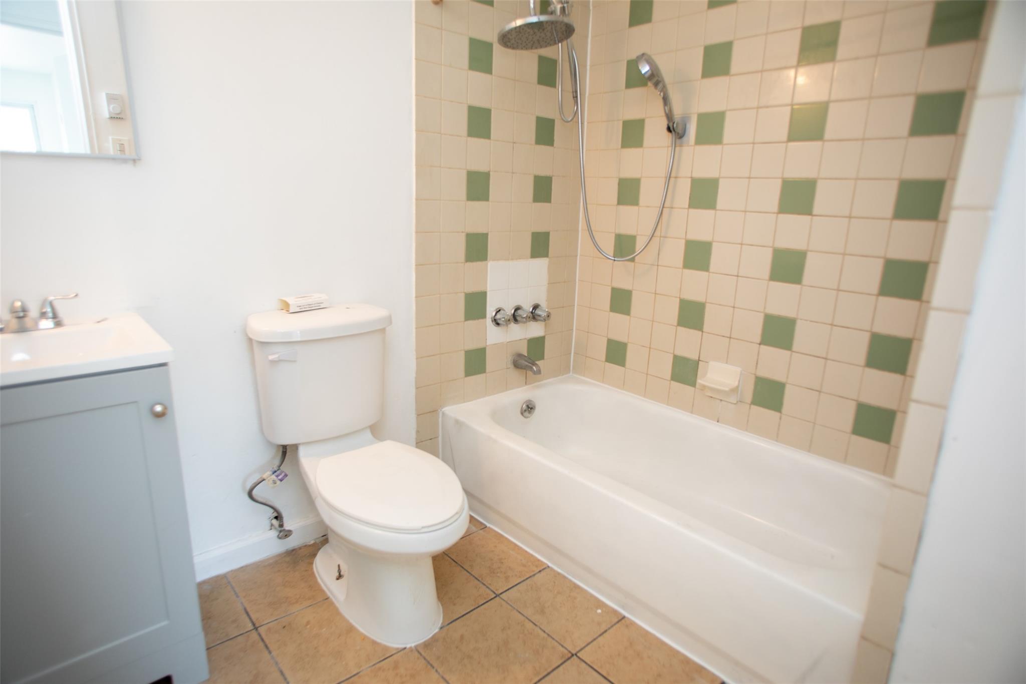 1 Ticonderoga Court #C, Ridge, New York image 10