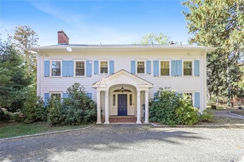 Homes For Sale - 25 Whittier Road<br/> Blauvelt, NY 10913