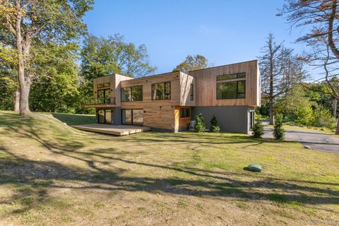 Tiny photo for 28 McLain Street, Bedford Corners, NY 10549 (MLS # 909029)