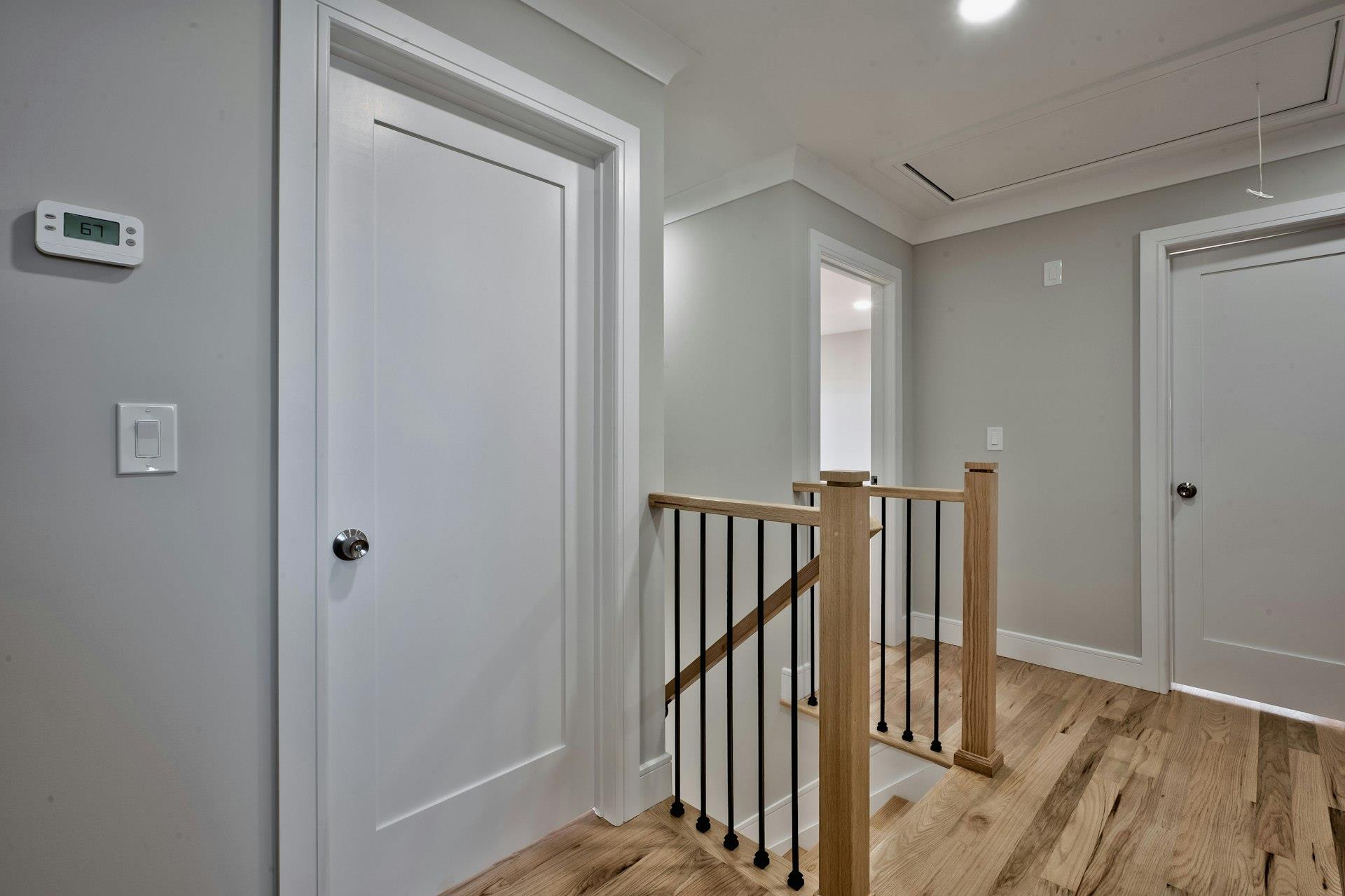 124 Smith Street, Merrick, New York image 25