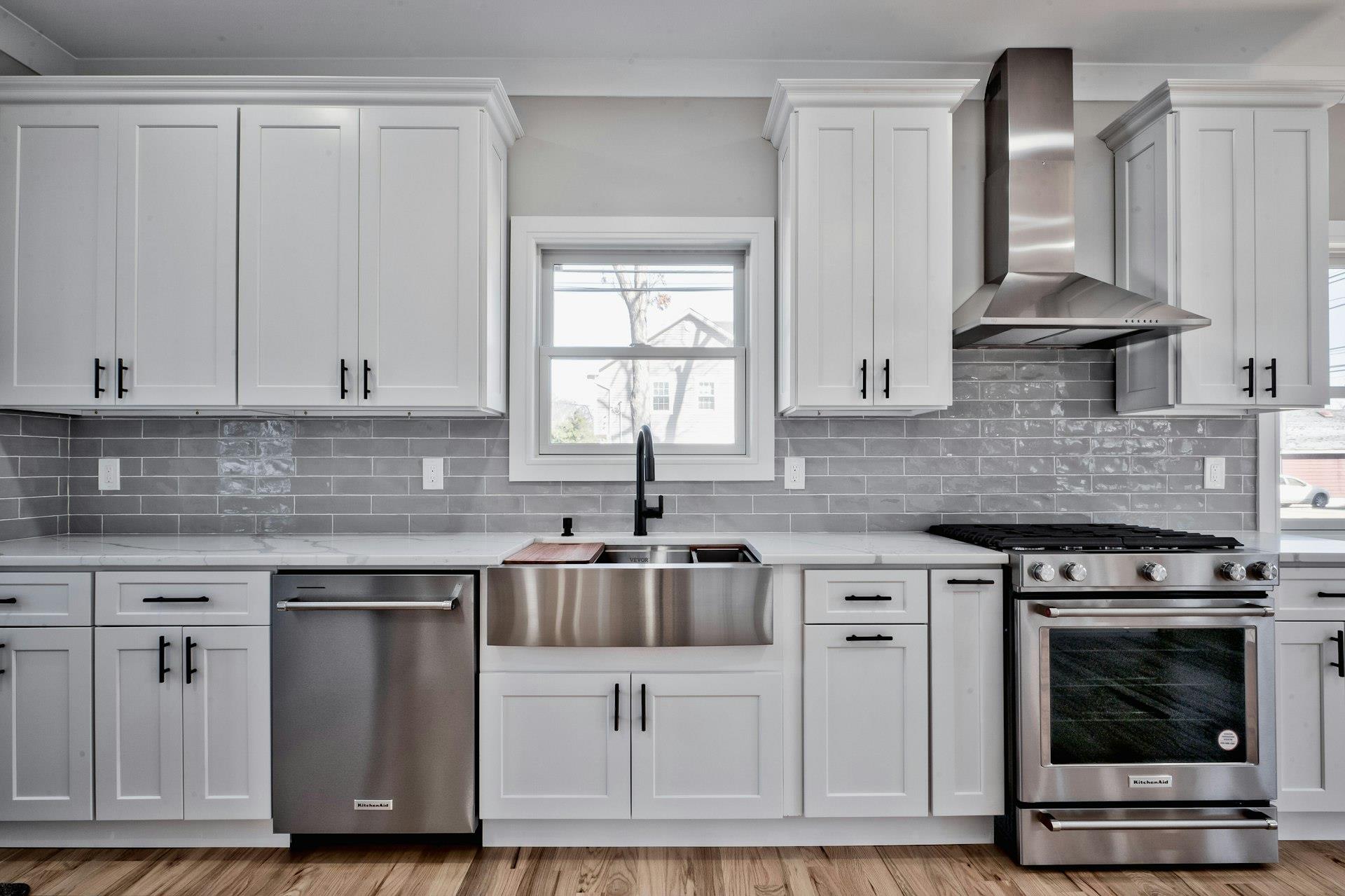 124 Smith Street, Merrick, New York image 15
