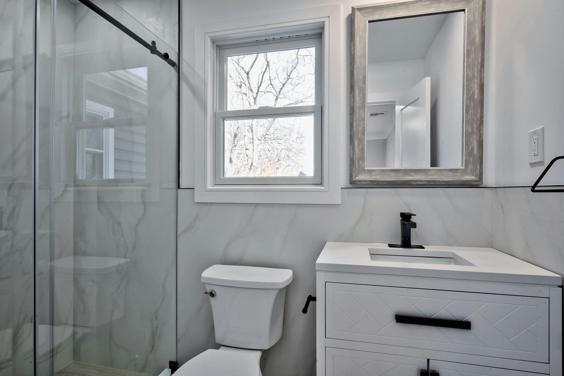 124 Smith Street, Merrick, New York image 19