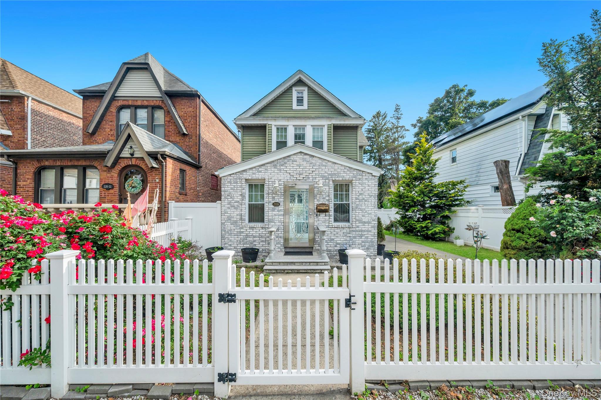 220-16 107th Avenue - Photo 2