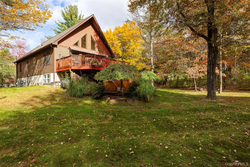 Photo of 111 Parker Road, Elizaville, NY 12523 (MLS # 927191)