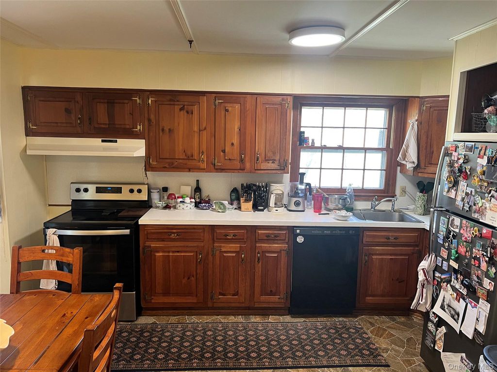 Photo of 11 Canada Hill Drive, Garrison, NY 10524 (MLS # 985495)