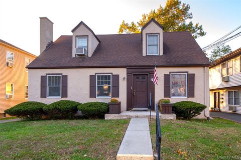 Multifamily For Sale - 4 Francis Avenue<br/> West Nyack, NY 10960