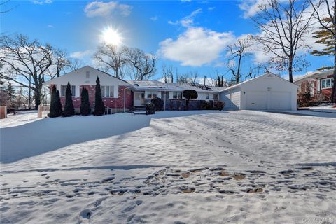 140 Long Drive Hempstead NY 11550