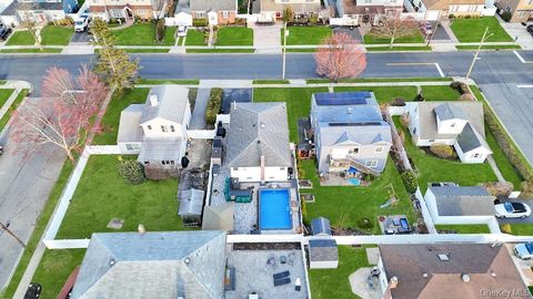 256 Division Avenue Massapequa NY 11758