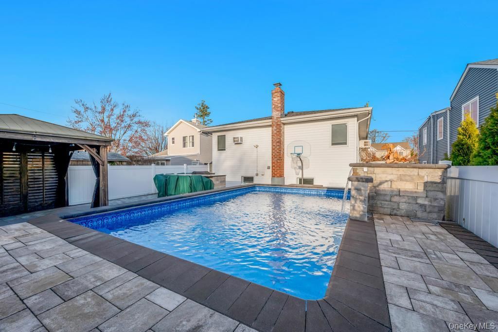 Photo of 256 Division Avenue, Massapequa, NY 11758 (MLS # 984440)