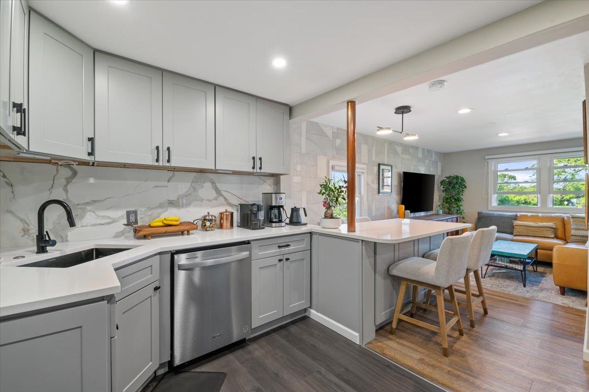 137 Center Lane, Levittown, New York image 21