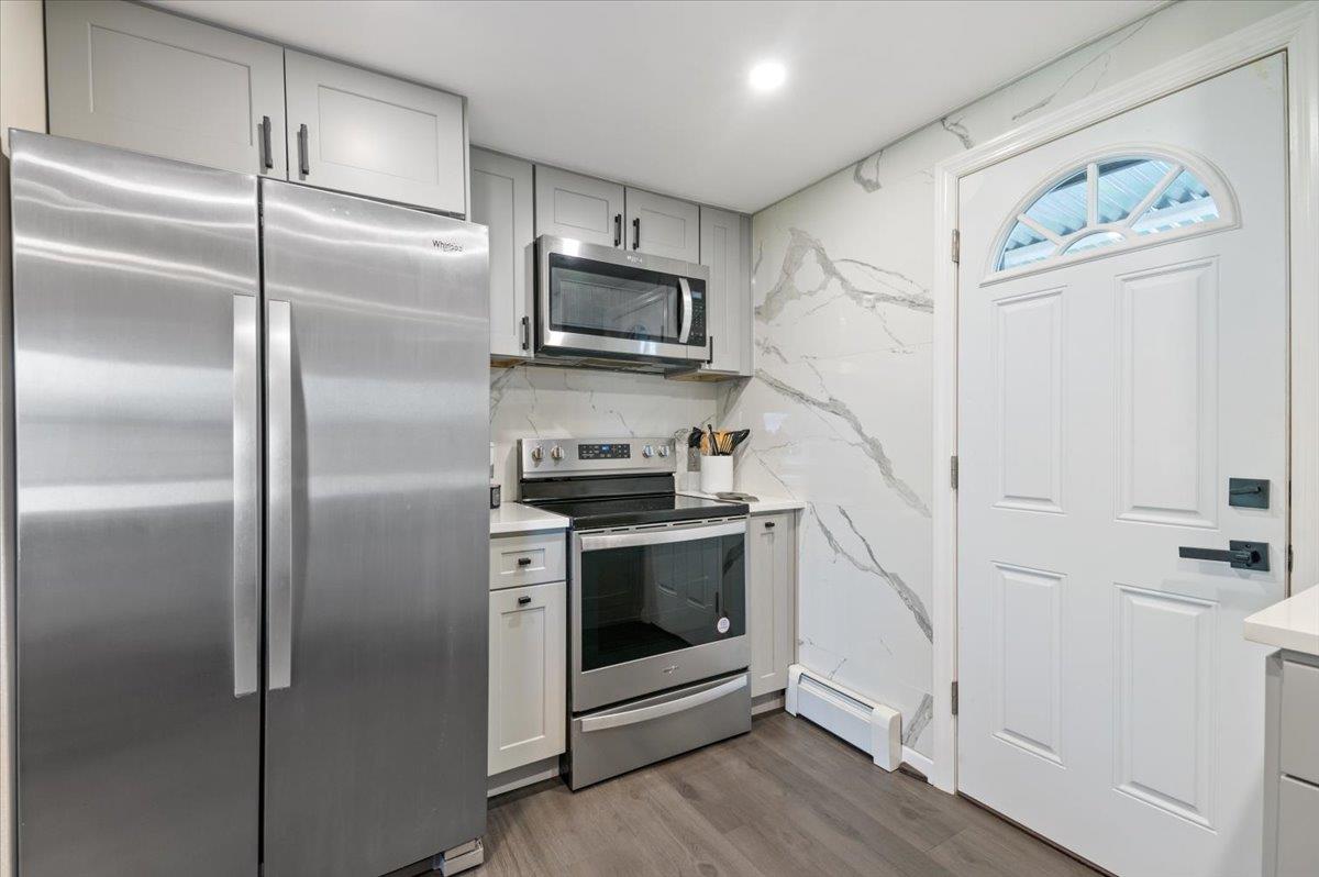 137 Center Lane, Levittown, New York image 23