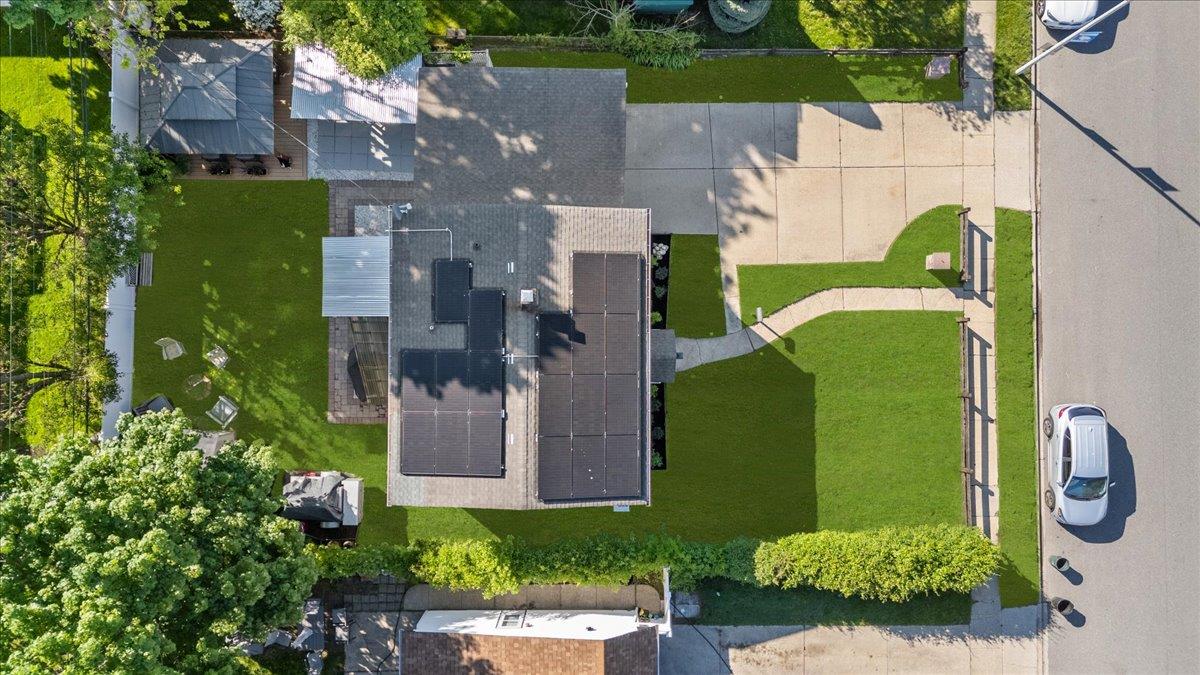 137 Center Lane, Levittown, New York image 31