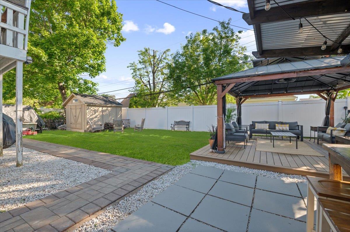 137 Center Lane, Levittown, New York image 26