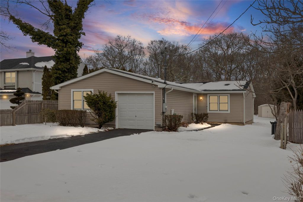 Photo of 137 Riverside Avenue, Mastic Beach, NY 11951 (MLS # 959543)