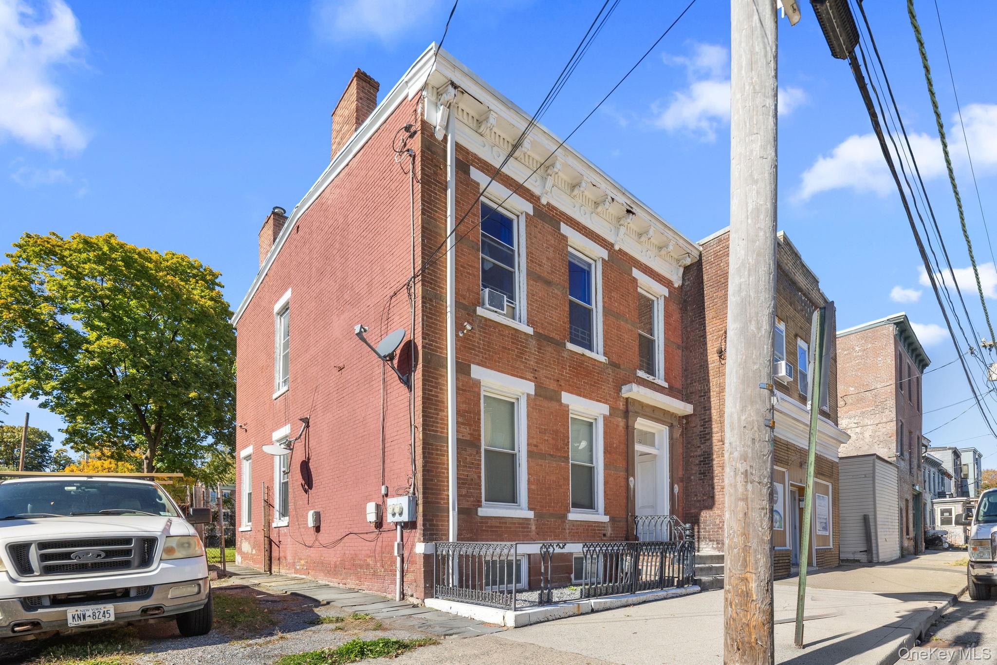 22 Lander Street