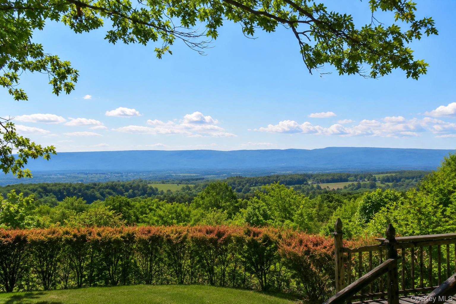 98 Fox Hill Road