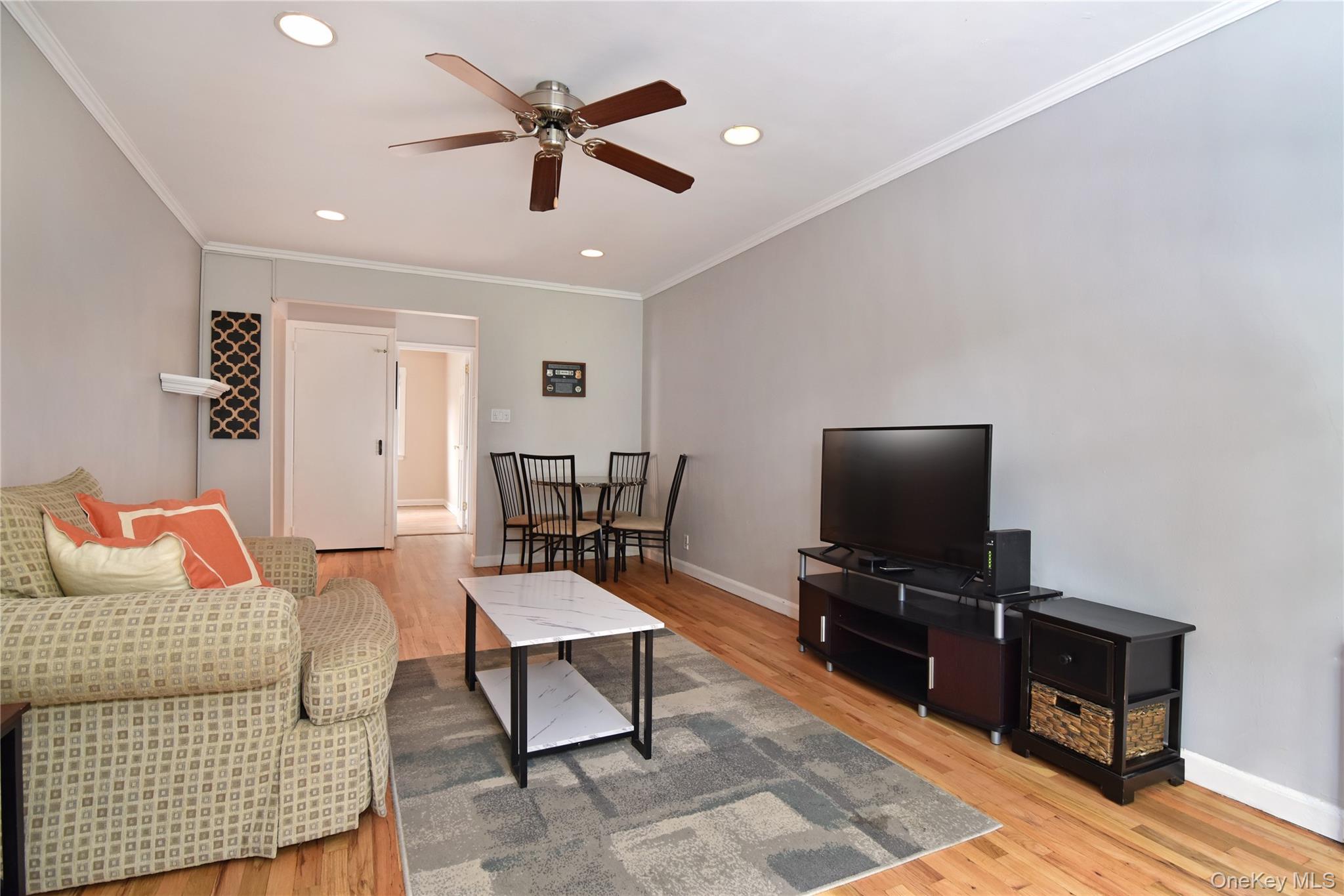 17 Leewood Circle 4R