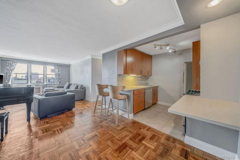 Homes For Sale - 3731 73rd Street #9KL<br/> Jackson Heights, NY 11372