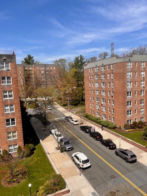 3 Sadore Lane #6L, Yonkers, New York image 18