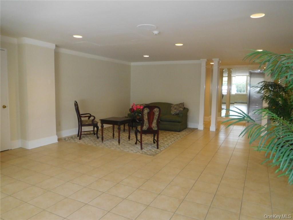 2 Consulate Drive 1-P