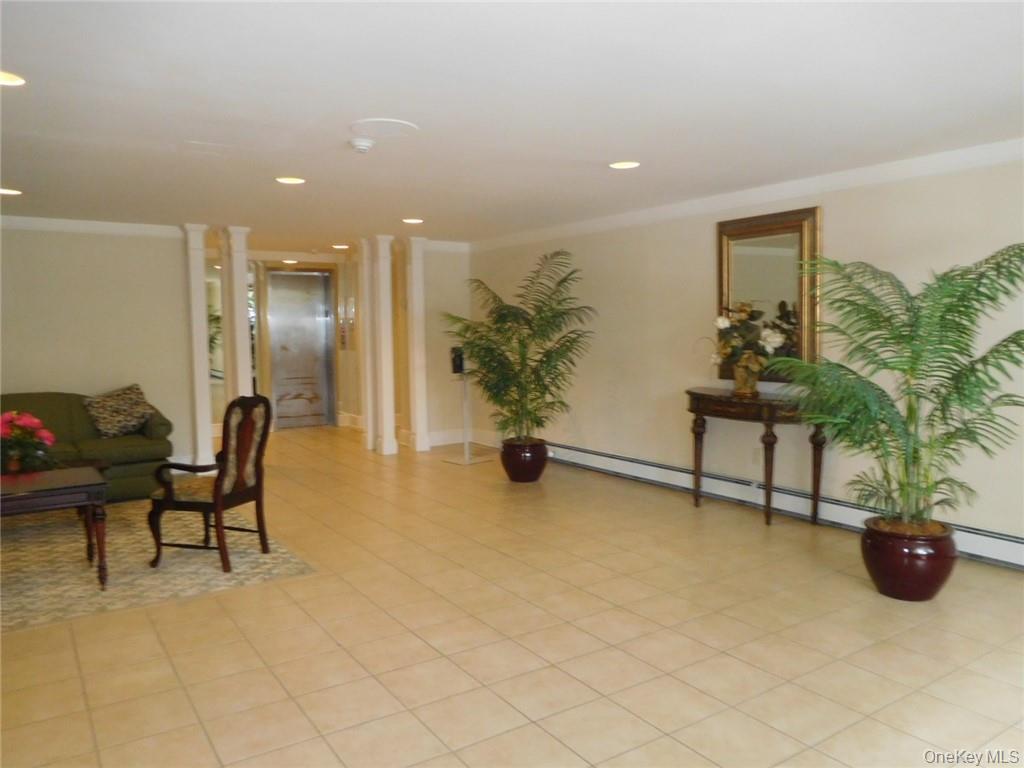 2 Consulate Drive 1-P