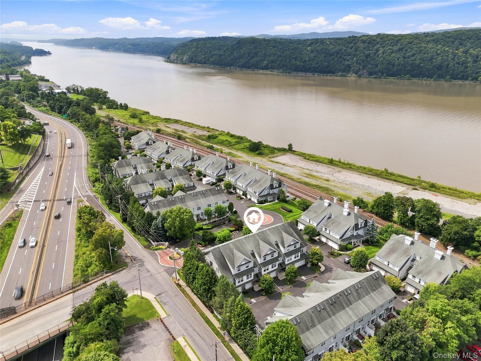 308 Bridgeview Drive