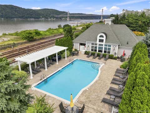 Homes For Sale - 308 Bridgeview Drive<br/> Poughkeepsie, NY 12601