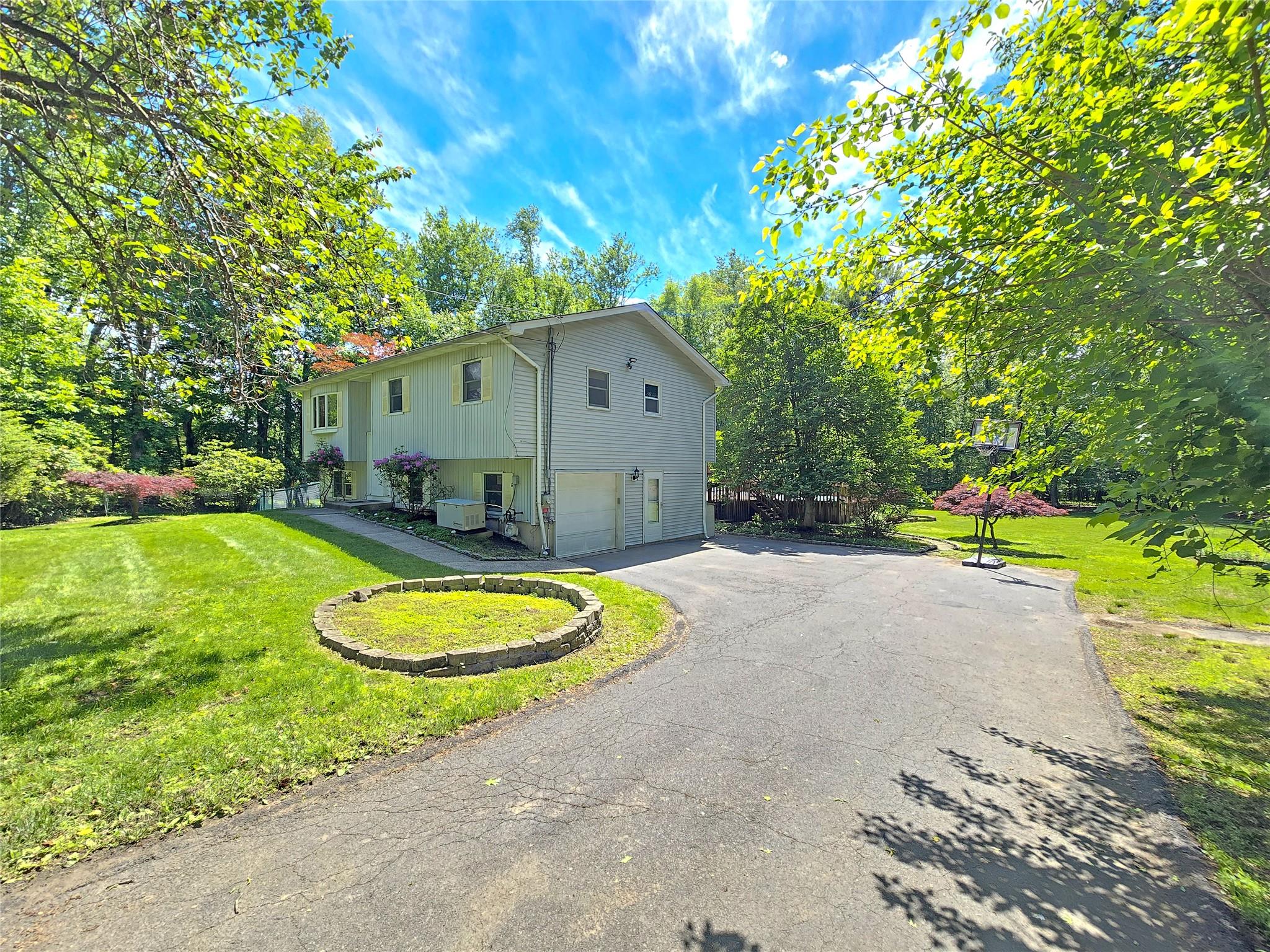 241 Summit Park Road, Spring Valley, New York image 35
