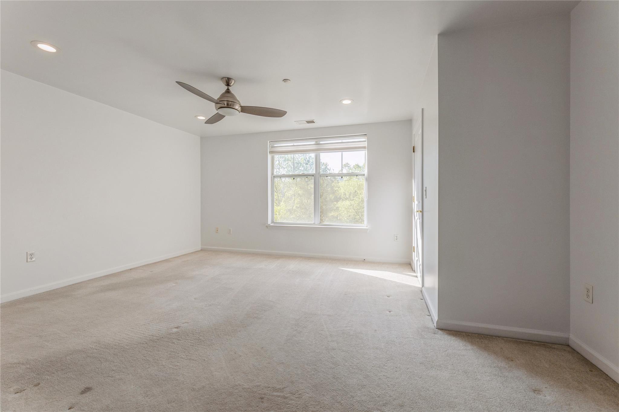 1301 Round Pointe Drive, Haverstraw, New York image 14