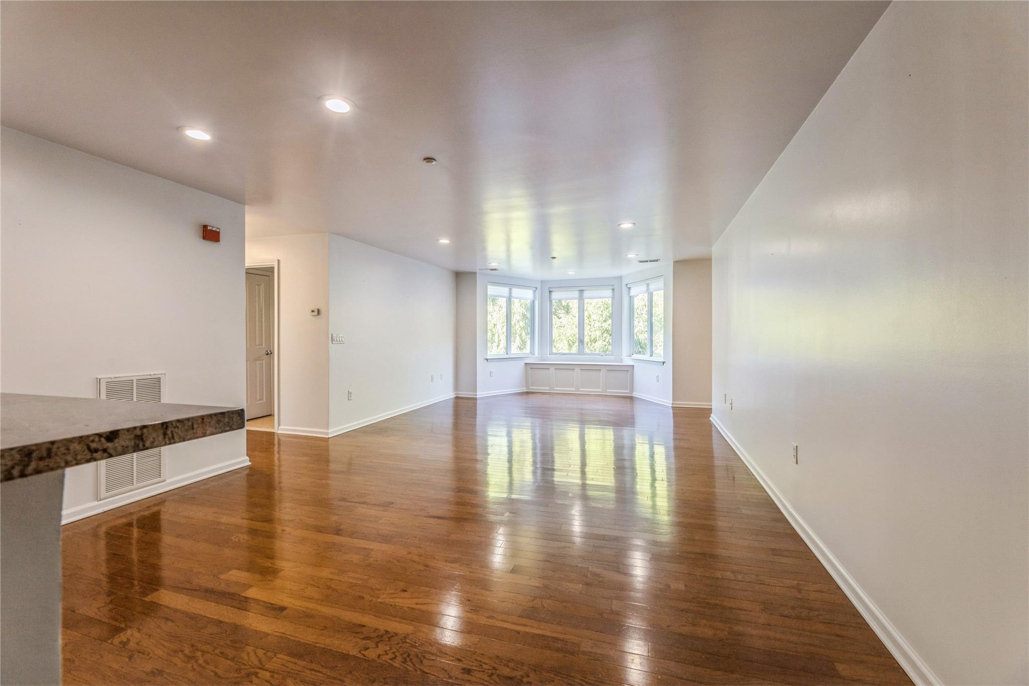 1301 Round Pointe Drive