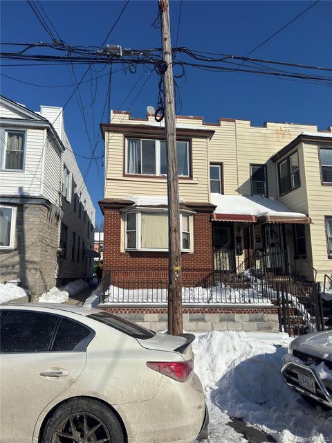 93-45 202nd Street Hollis NY 11423