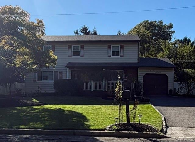 Photo of 2338 Locust Avenue, Ronkonkoma, NY 11779 (MLS # 1058515)