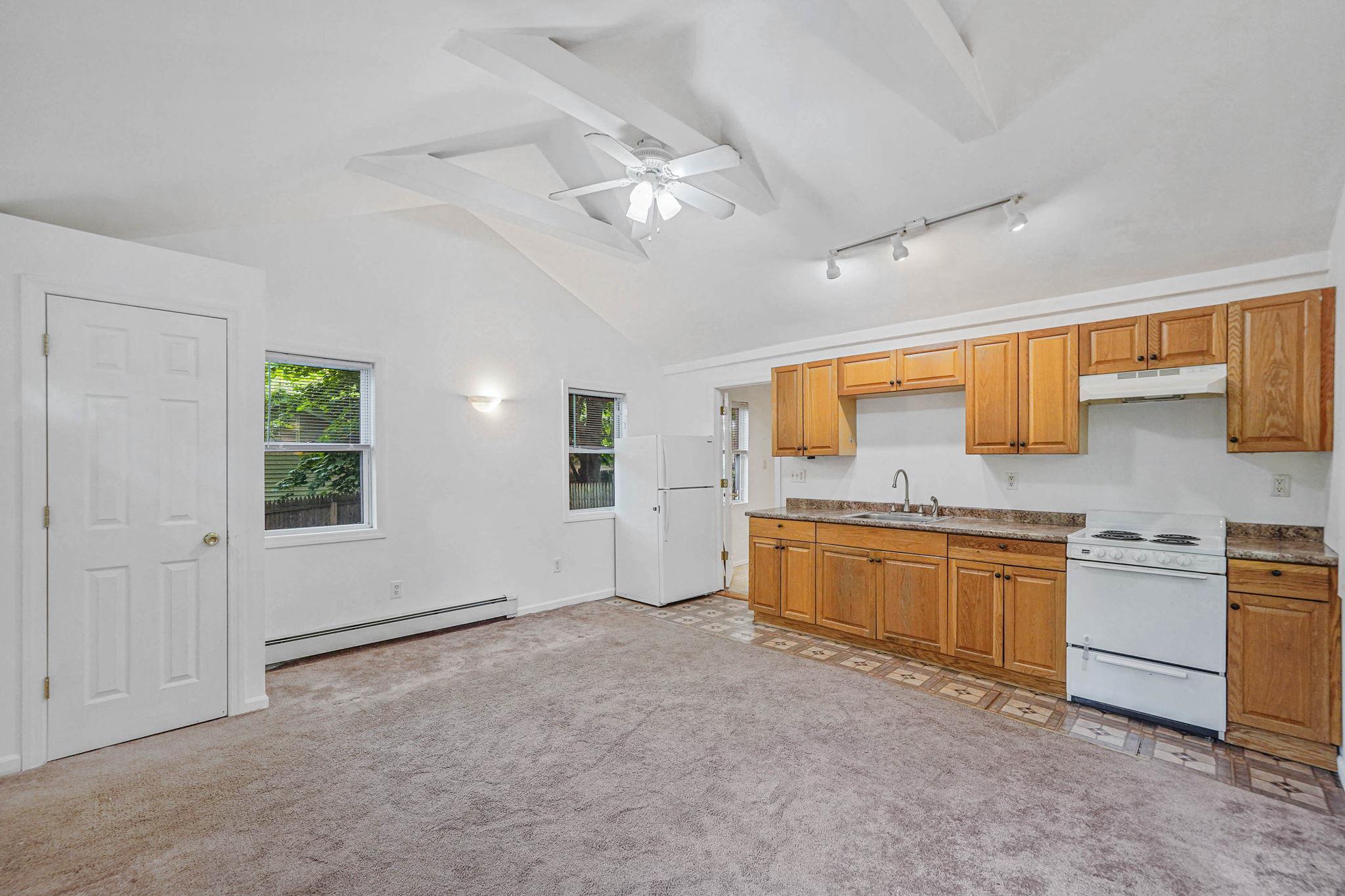 34 Ridgedale Avenue, Farmingville, New York image 5