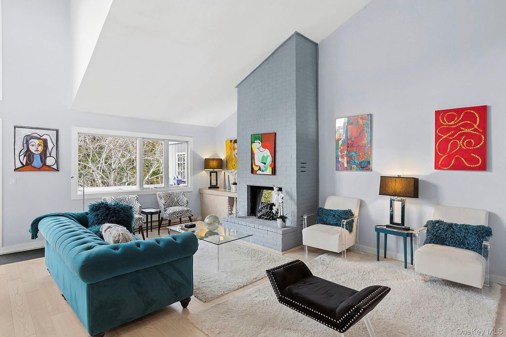 Photo of 514 Pantigo Road #22, East Hampton, NY 11937 (MLS # 980555)