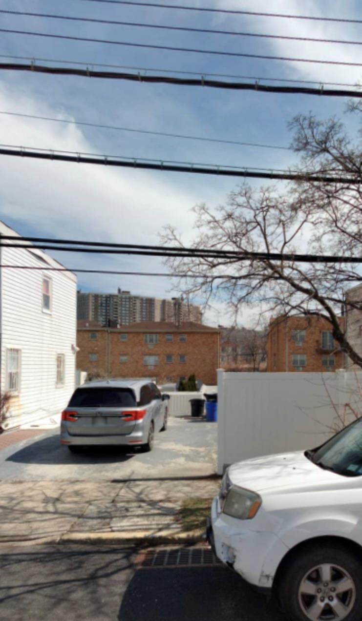 Bruner Avenue, Bronx, New York image 2