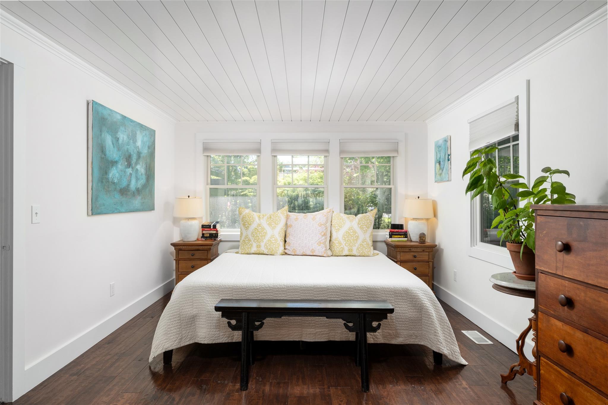 34 Shinnecock Road, Hampton Bays, New York image 13