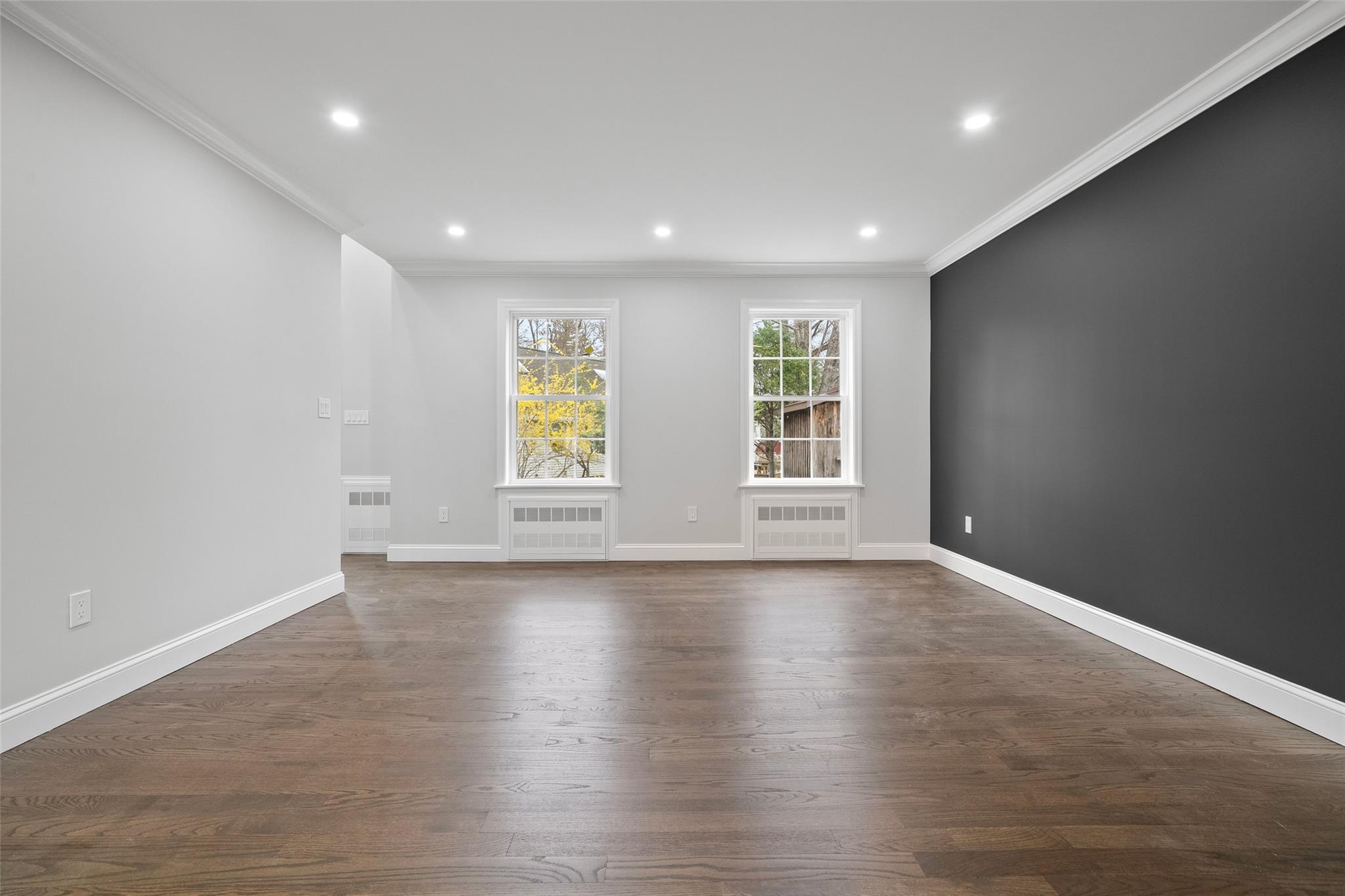 377 Jeffrey Place, Valley Cottage, New York image 5