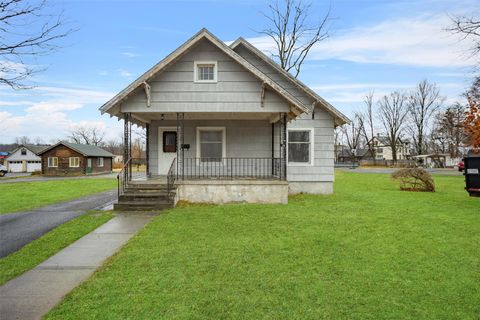 Homes For Sale - 79 Maple Avenue<br/> Catskill, NY 12414