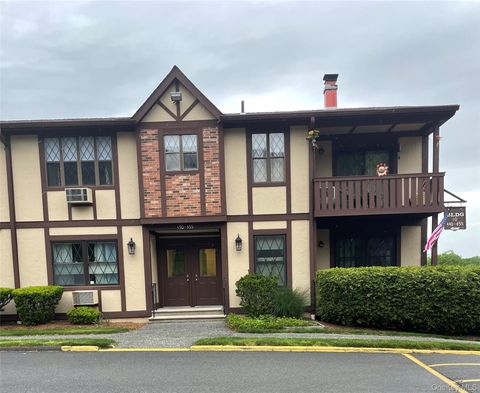 Condo For Sale - 452 Sierra Vista Lane<br/> Valley Cottage, NY 10989
