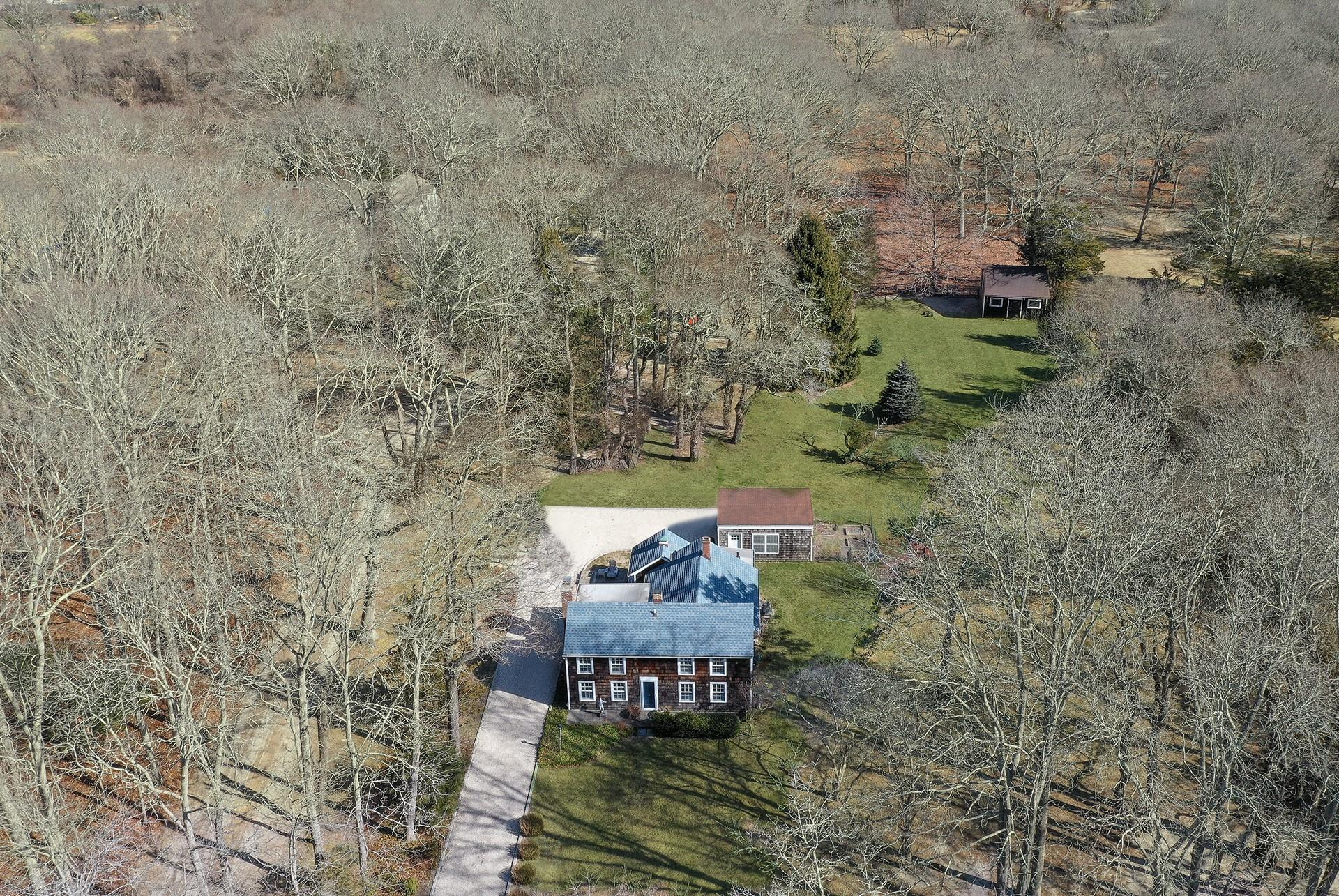 152 Three Mile Harbor Road, East Hampton, New York image 13