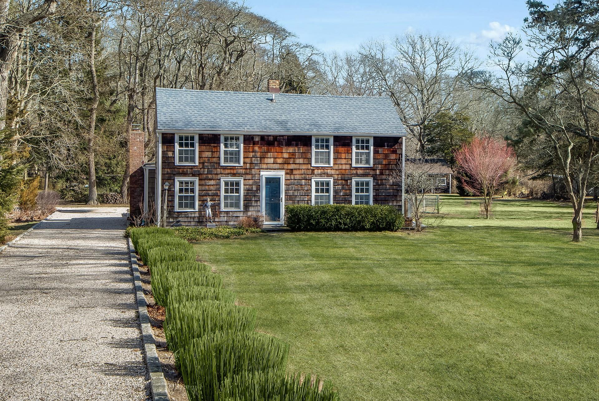152 Three Mile Harbor Road, East Hampton, New York image 2