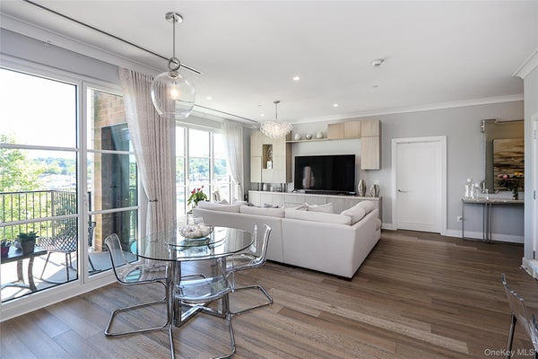 100 GARVIES POINT RD UNIT 1131, GLEN COVE, NY 11542 - Image a3fc745529737ebdf62c5c8a18e5b7fa/3360774186