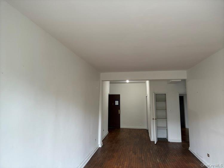 141-05 Pershing Crescent B7