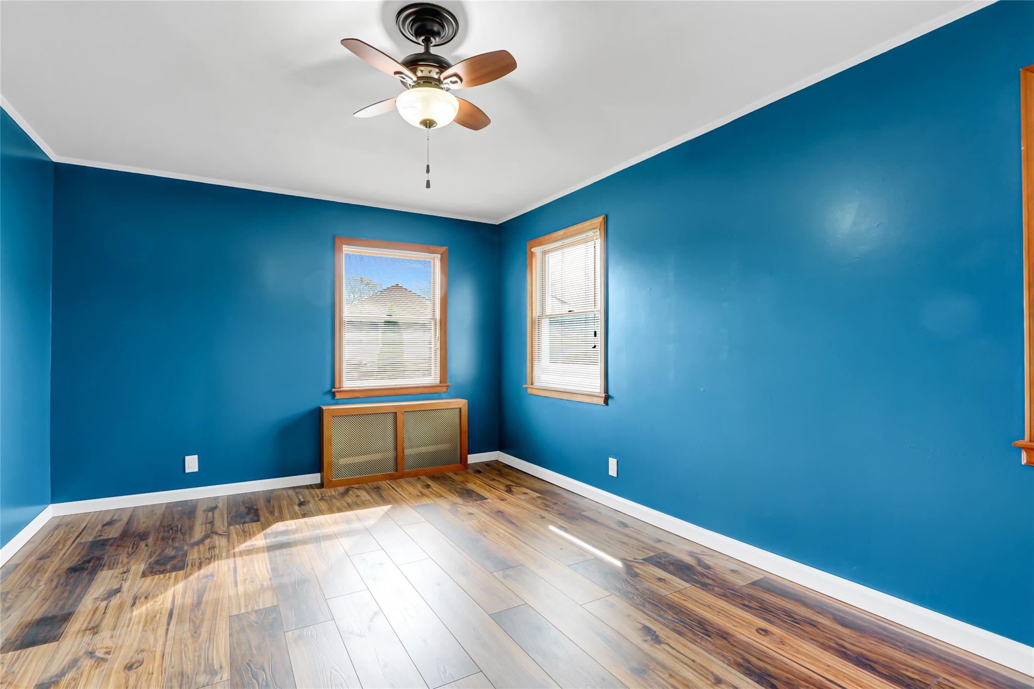 80-45 259th Street, Glen Oaks, New York image 22