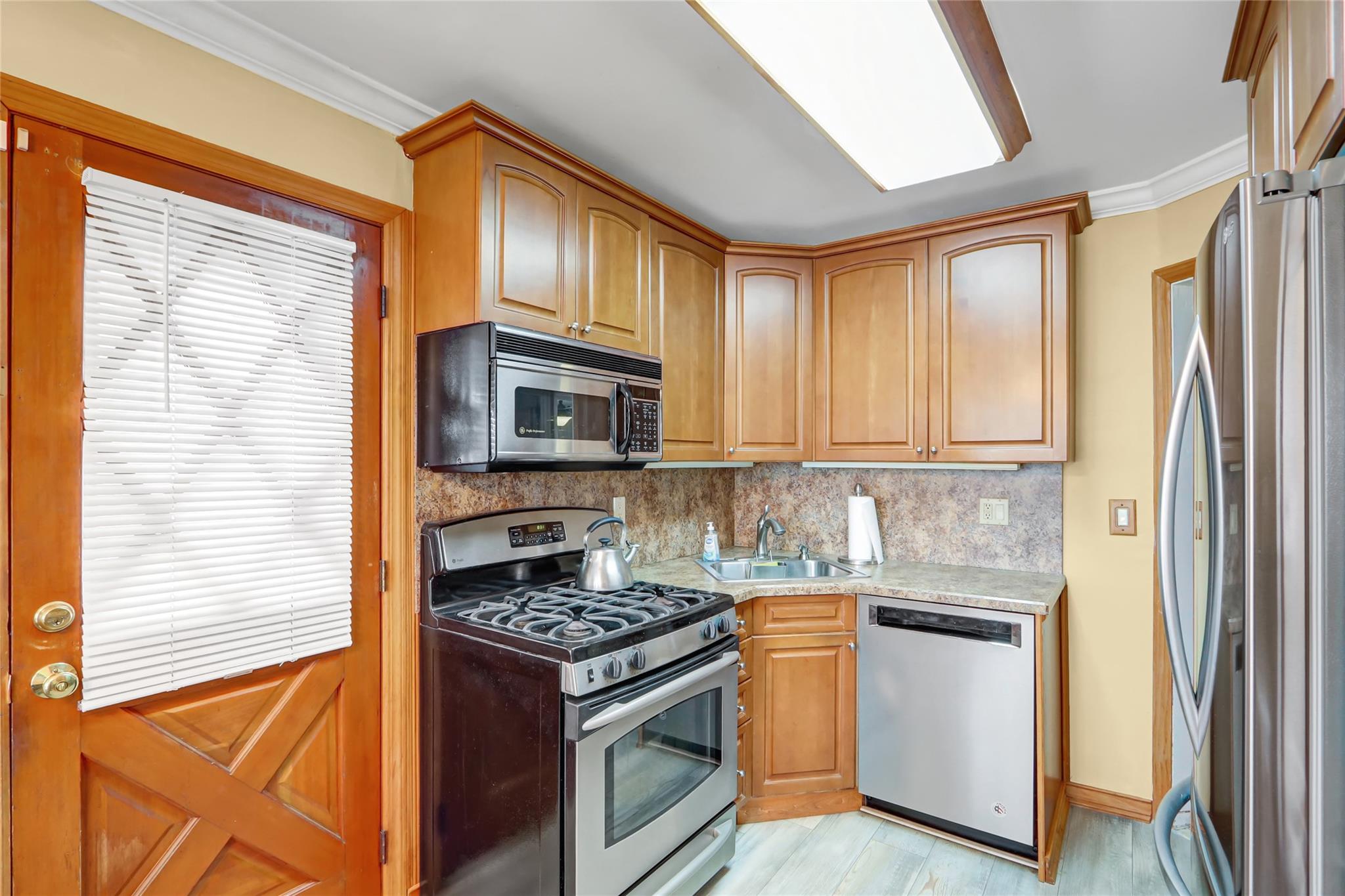 80-45 259th Street, Glen Oaks, New York image 11