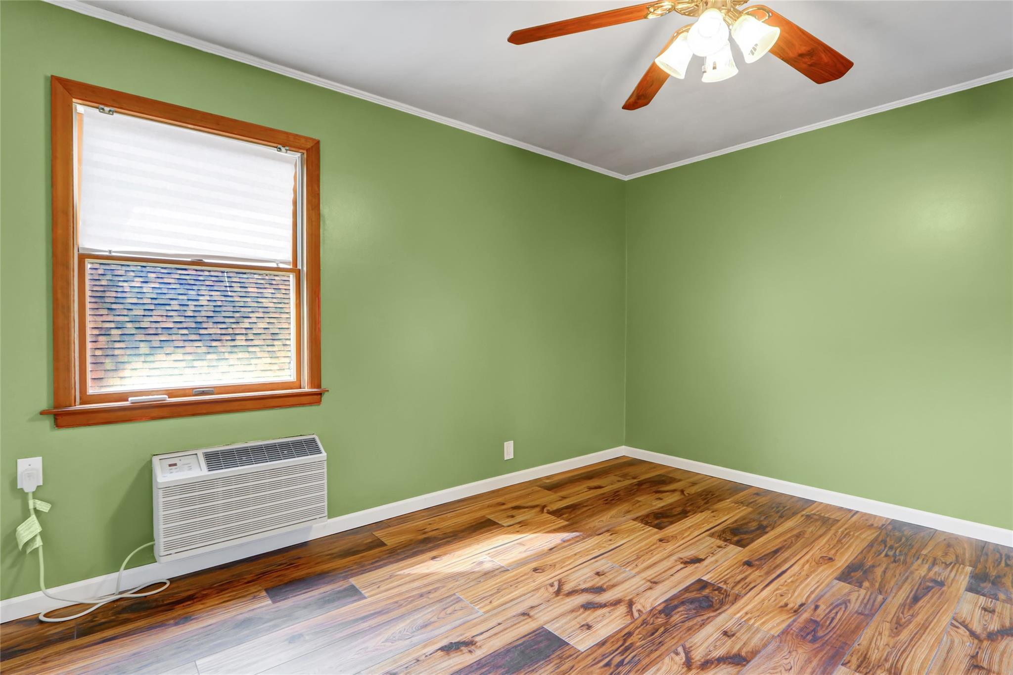 80-45 259th Street, Glen Oaks, New York image 20