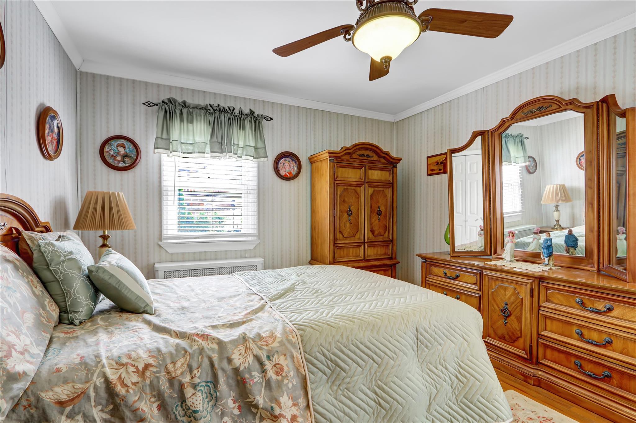 80-45 259th Street, Glen Oaks, New York image 13