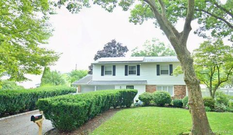 Photo of 155 Alexander Avenue, Nesconset, NY 11767 (MLS # 930662)