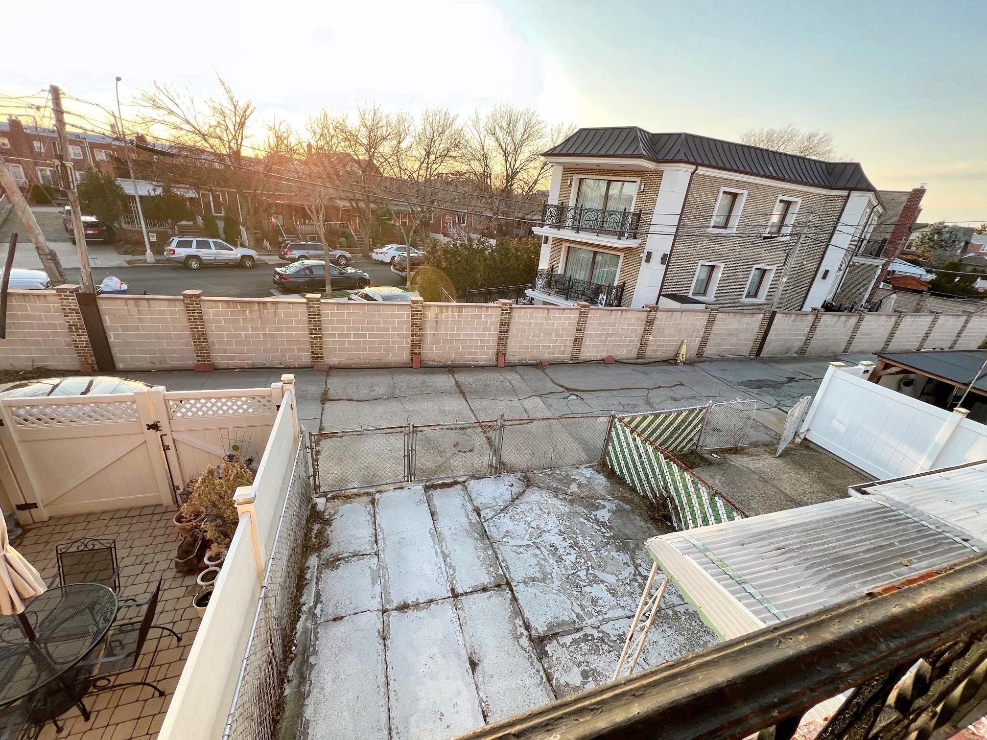 6538 75th Place, Middle Village, New York image 19